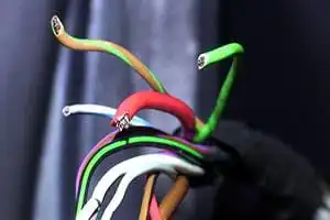 Укладка электрокабеля в стену - Электропроводка в квартире