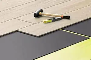 Укладка ламината в квартире Москва