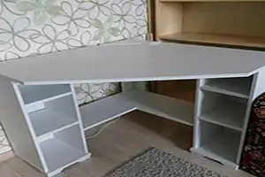 Сборка компьютерного стола